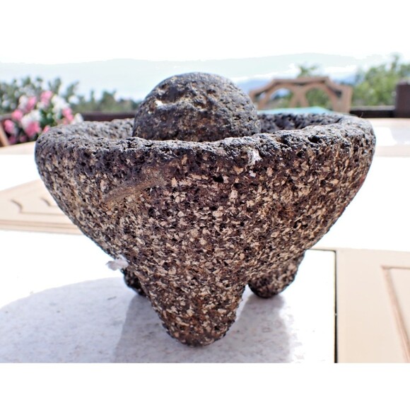 Authentic MOLCAJETE Mexico Basalt Mortar & Pestle 7" dia Volcanic Lava Stone - Picture 5 of 16
